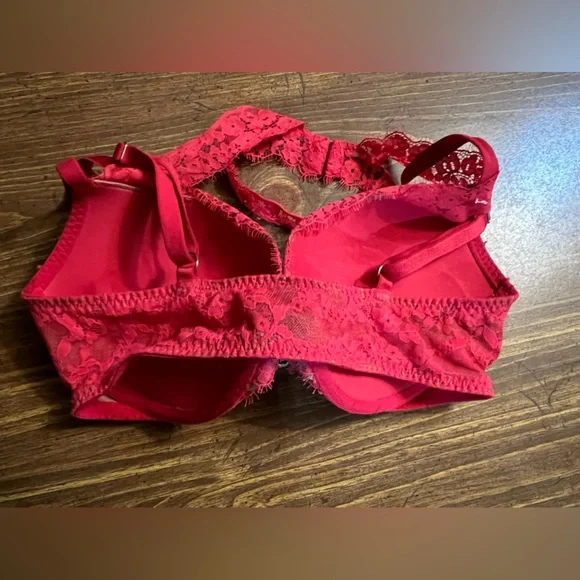 Very Sexy Push-Up Bra - Picture 3 of 5